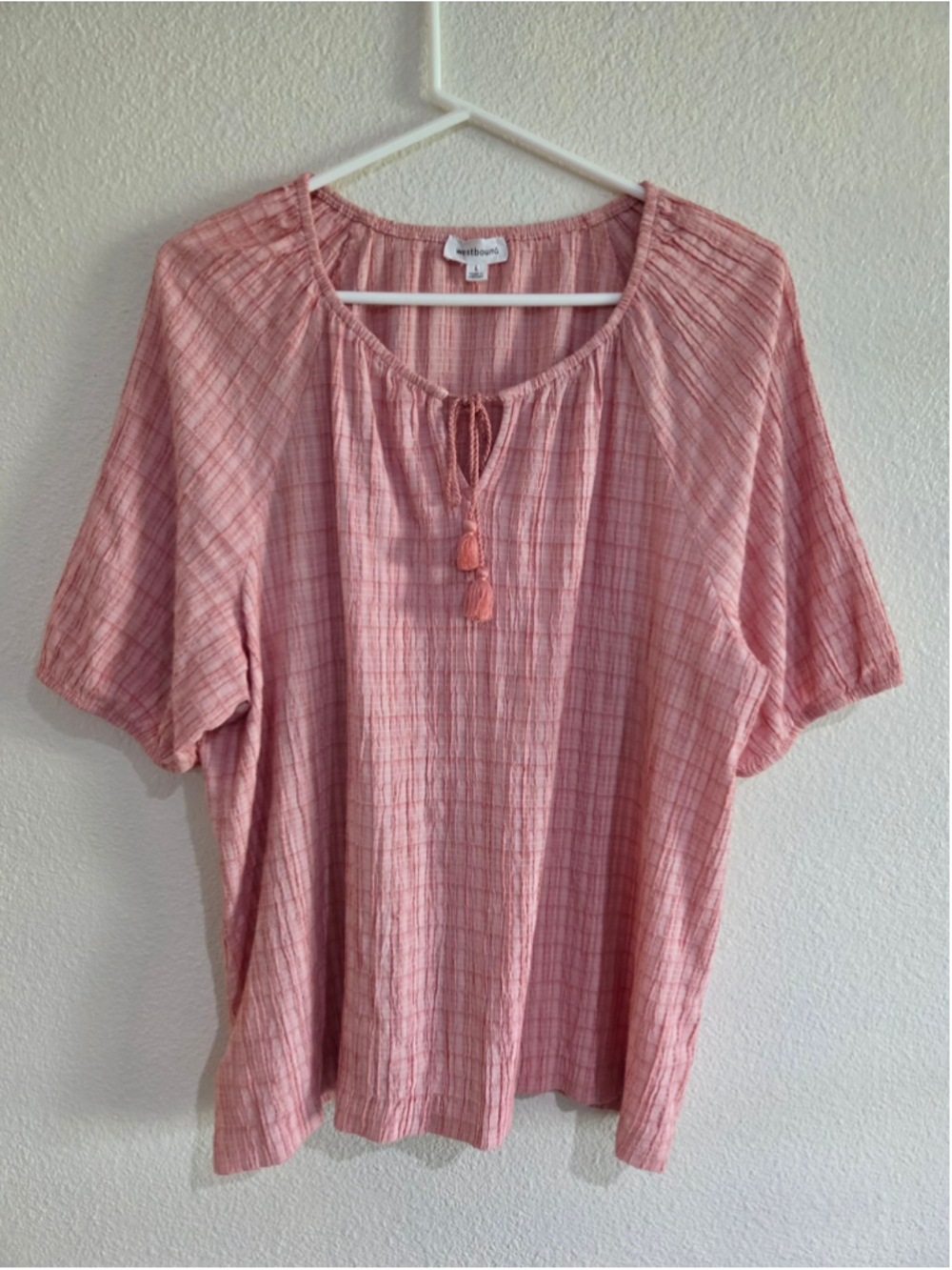Westbound Women’s L Salmon Pink Textured Short Sleeve Blouse